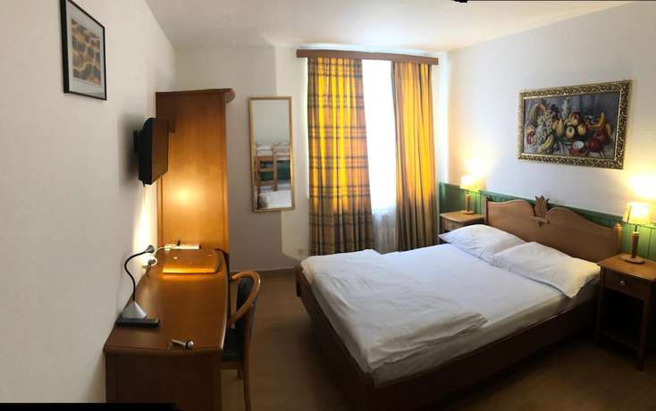 Imagen de la habitación del Hotel Rheinfall. Foto 15
