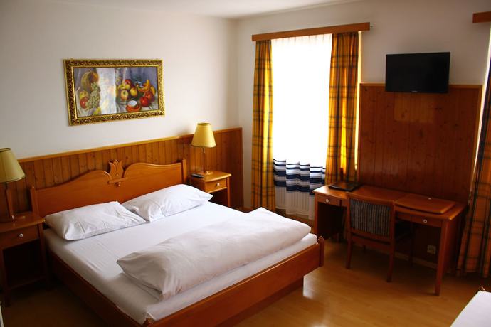 Imagen de la habitación del Hotel Rheinfall. Foto 16