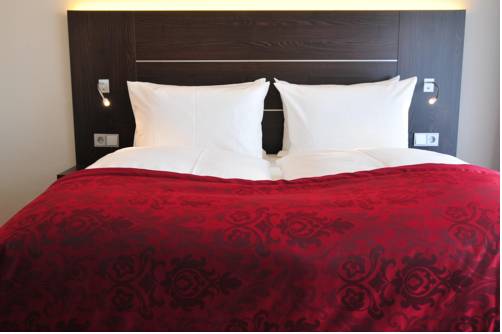 Imagen de la habitación del Hotel Rheingarten Duisburg. Foto 12