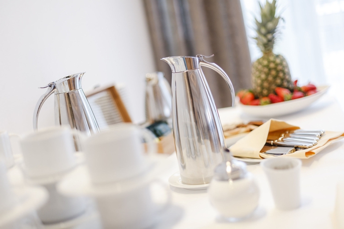 Imagen de los interiores del Hotel Rheingold. Foto 9