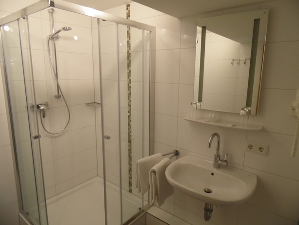 Imagen de la habitación del Hotel Rheingoldhotel Düsseldorf. Foto 7