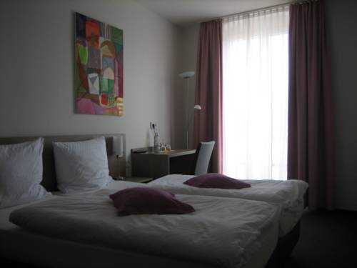 Imagen de la habitación del Hotel Rheinhotel Arte. Foto 3