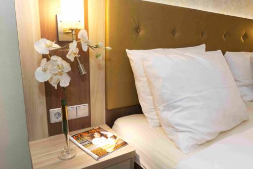 Imagen de la habitación del Hotel Rheinhotel Larus. Foto 7