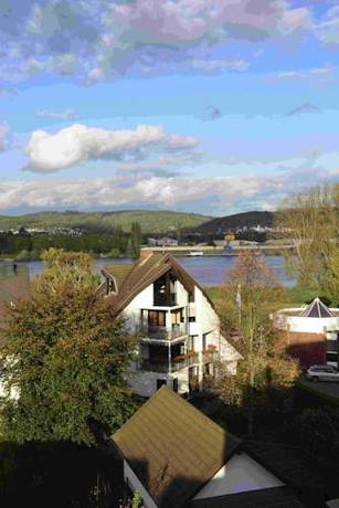 Imagen de la habitación del Hotel Rheinhotel Larus. Foto 15