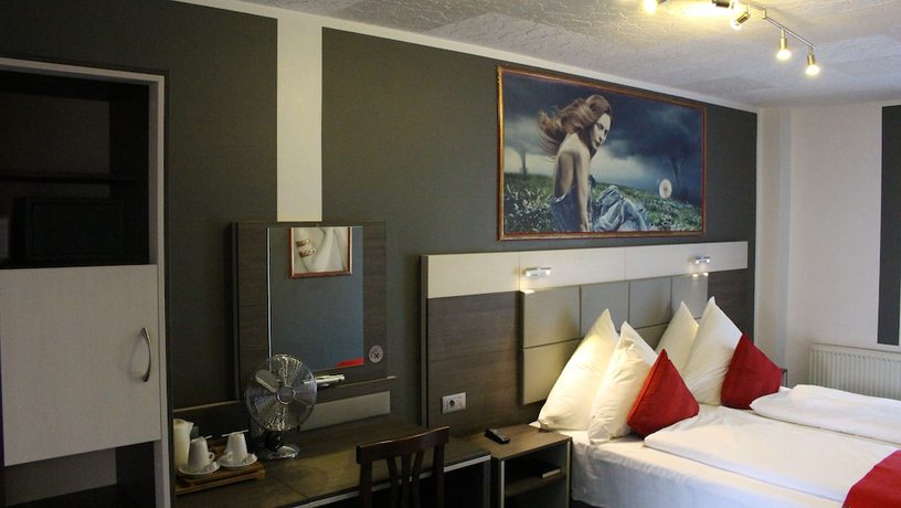 Imagen de la habitación del Hotel Rheinhotel Lilie. Foto 13