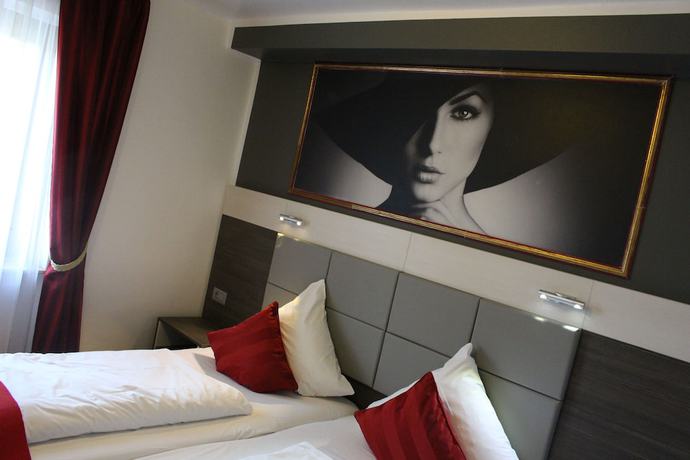 Imagen de la habitación del Hotel Rheinhotel Lilie. Foto 15
