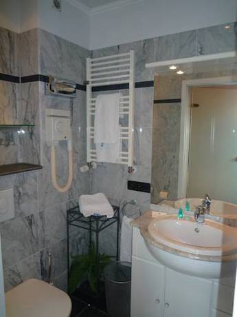 Imagen de la habitación del Hotel Rhein-hotel Nierstein. Foto 5