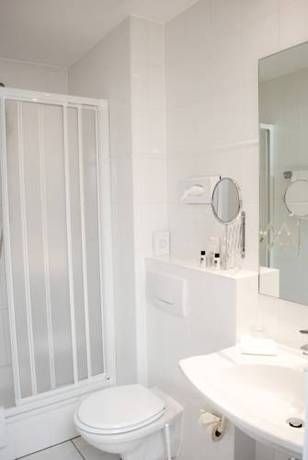 Imagen de la habitación del Hotel Rheinhotel Schulz. Foto 6