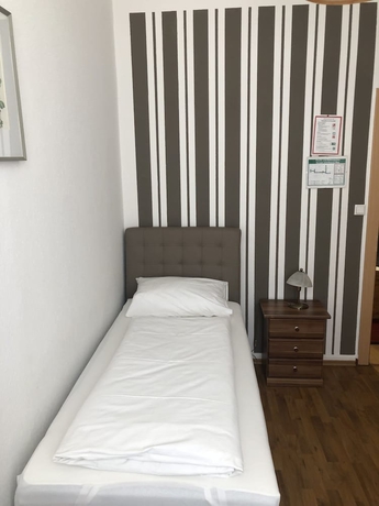 Imagen de la habitación del Hotel Rheinischer Hof Leverkusen. Foto 10