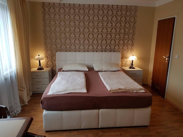 Imagen de la habitación del Hotel Rheinischer Hof Leverkusen. Foto 14