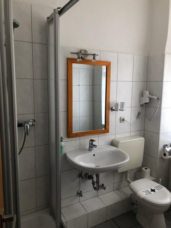 Imagen de la habitación del Hotel Rheinischer Hof Leverkusen. Foto 18