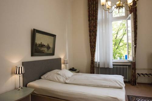 Imagen de la habitación del Hotel Rheinland Bonn - Bad Godesberg. Foto 3