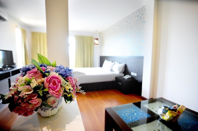 Imagen de la habitación del Hotel Rhienchai Place. Foto 7