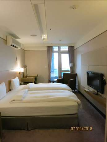 Imagen de la habitación del Hotel Rhineinn. Foto 6