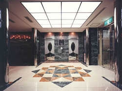 Imagen de los interiores del Hotel Rhino. Foto 5