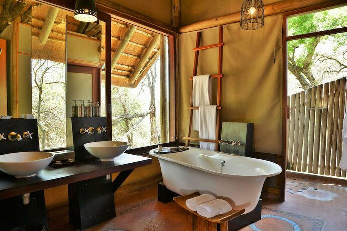 Imagen general del Hotel Rhino Post Safari Lodge. Foto 16