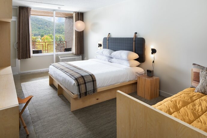 Imagen de la habitación del Hotel Rhode\'s Motor Lodge. Foto 20
