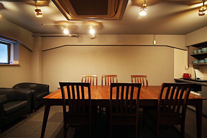 Imagen de los interiores del Hotel Rhodes Otsuka - Hostel. Foto 19