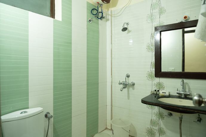 Imagen de la habitación del Hotel Rhodo Inn. Foto 16