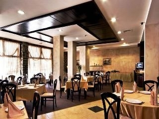 Imagen del bar/restaurante del Hotel Rhodopi Home. Foto 17