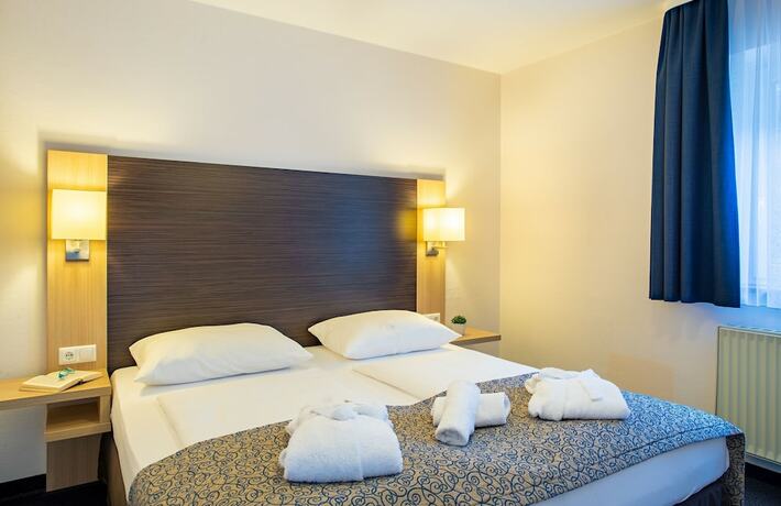 Imagen de la habitación del Hotel Rh&ouml;n Residence. Foto 14