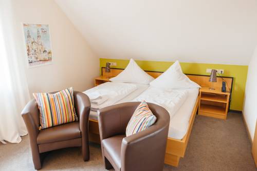 Imagen de la habitación del Hotel Rh&ouml;nhof. Foto 4