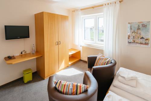 Imagen de la habitación del Hotel Rh&ouml;nhof. Foto 5