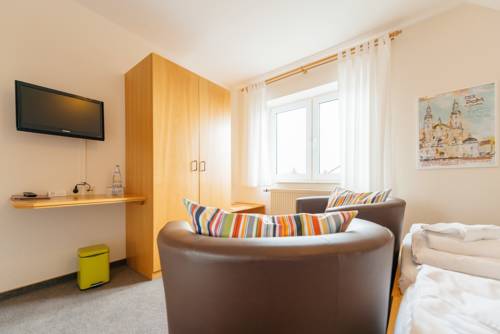 Imagen de la habitación del Hotel Rh&ouml;nhof. Foto 7