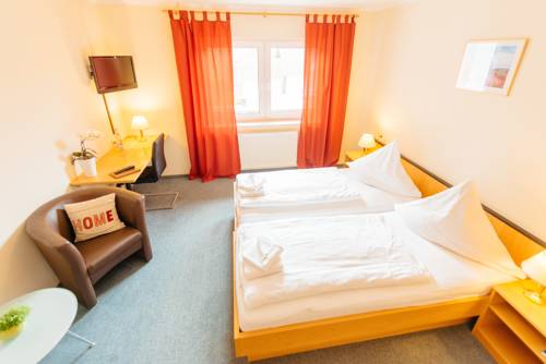 Imagen de la habitación del Hotel Rh&ouml;nhof. Foto 9