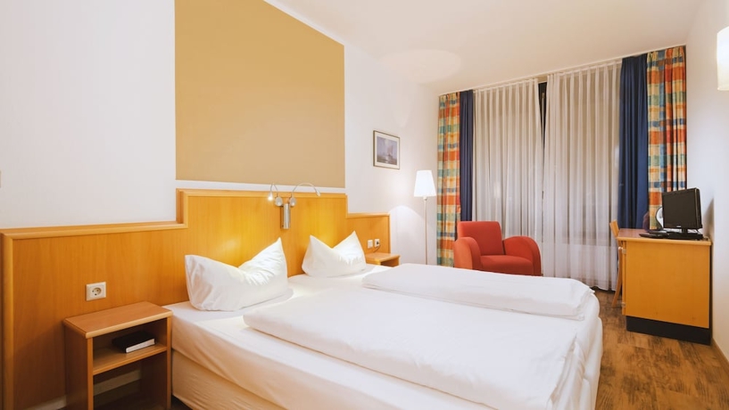 Imagen de la habitación del Hotel Rh&ouml;nkitz. Foto 11