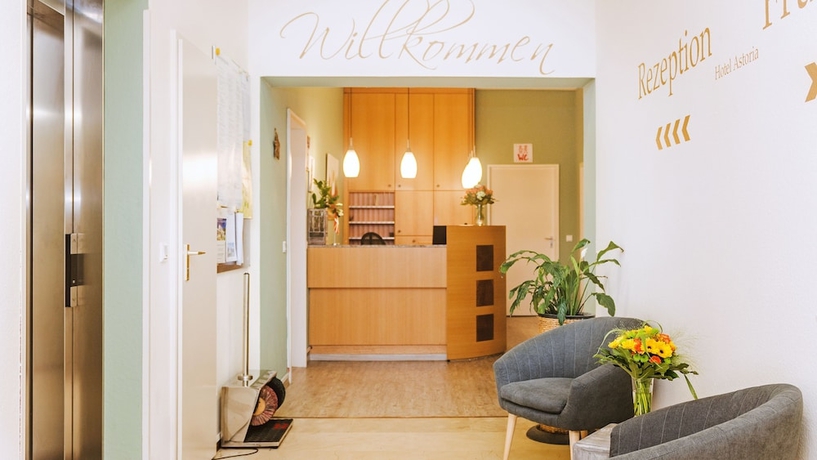 Imagen de los interiores del Hotel Rh&ouml;nkitz. Foto 17