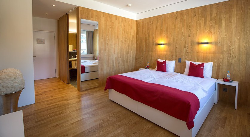 Imagen de la habitación del Hotel Rhy. Foto 9