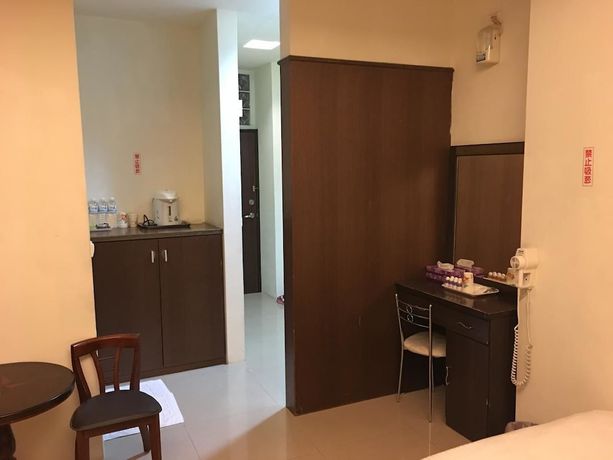 Imagen de la habitación del Hotel Ri Yue Hu Pan. Foto 6