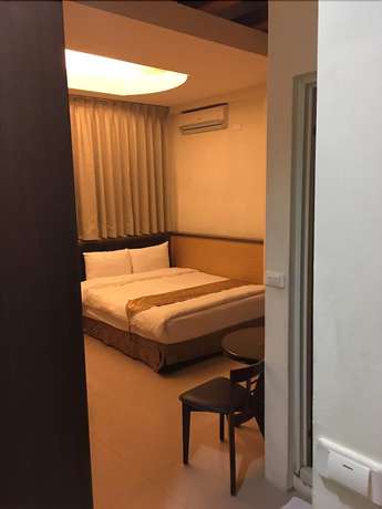 Imagen de la habitación del Hotel Ri Yue Hu Pan. Foto 9