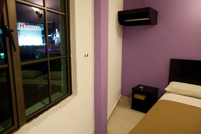 Imagen de la habitación del Hotel Ria. Foto 12