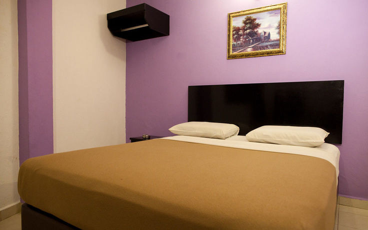 Imagen de la habitación del Hotel Ria. Foto 13