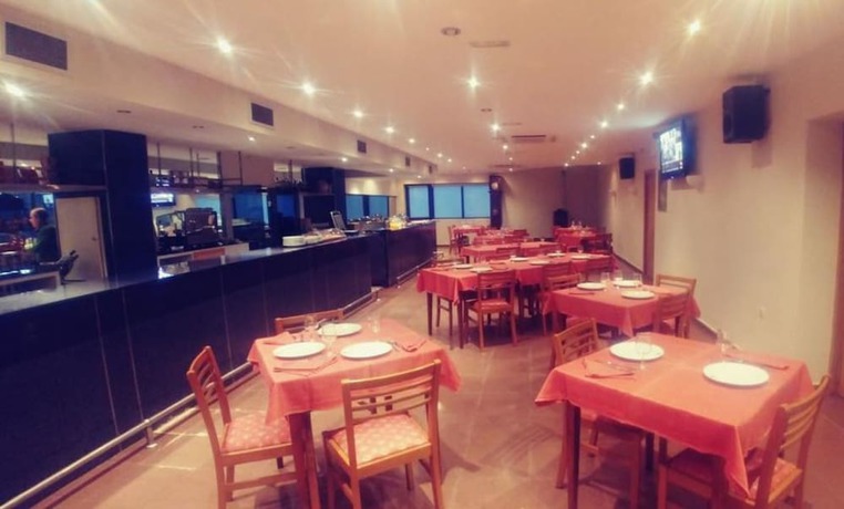 Imagen del bar/restaurante del Hotel Ria de Vigo. Foto 3