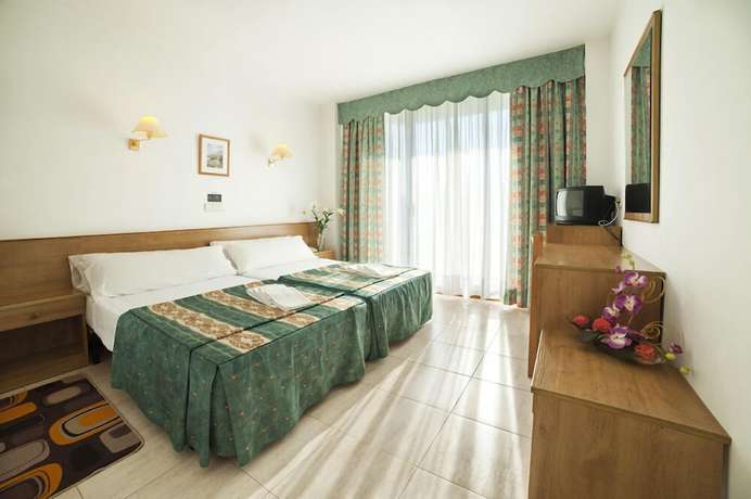 Imagen de la habitación del Hotel Ría Mar. Foto 6