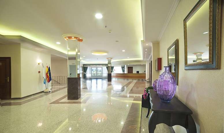 Imagen de los interiores del Hotel Ría Mar. Foto 15