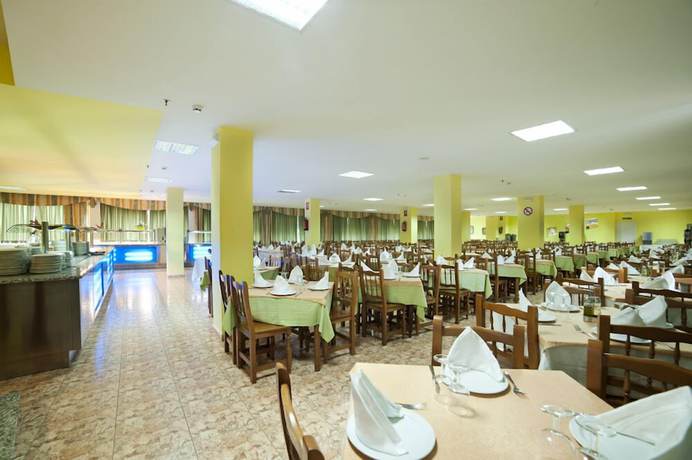 Imagen del bar/restaurante del Hotel Ría Mar. Foto 3