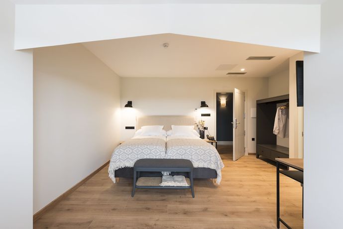 Imagen de la habitación del Hotel Rías Altas. Foto 20