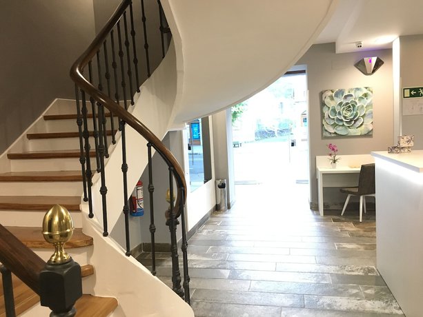 Imagen de los interiores del Hotel Río Asón. Foto 20