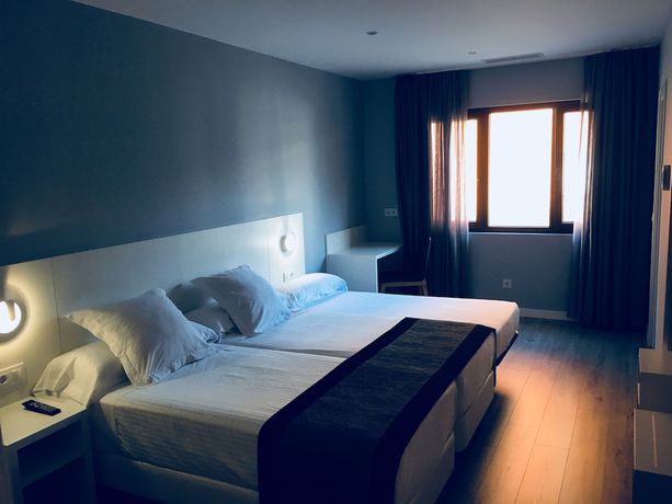 Imagen de la habitación del Hotel Río Asón. Foto 13