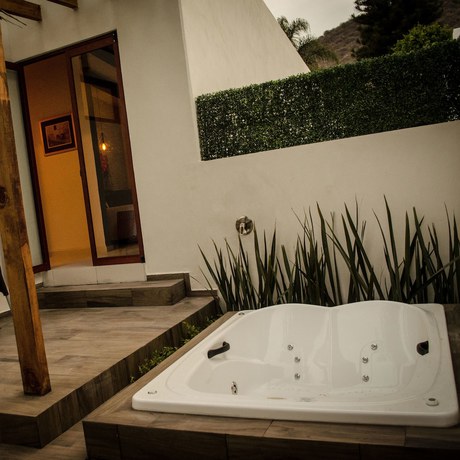 Imagen de la habitación del Hotel R&iacute;o Tinto Boutique. Foto 9