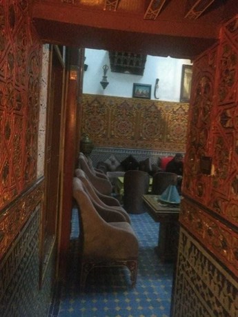 Imagen del bar/restaurante del Hotel Riad Bleu Ciel. Foto 2