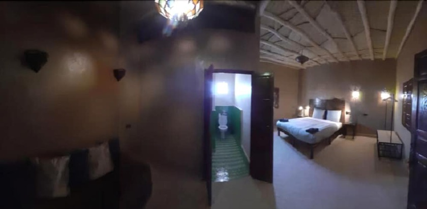 Imagen de la habitación del Hotel Riad Caravasar. Foto 2