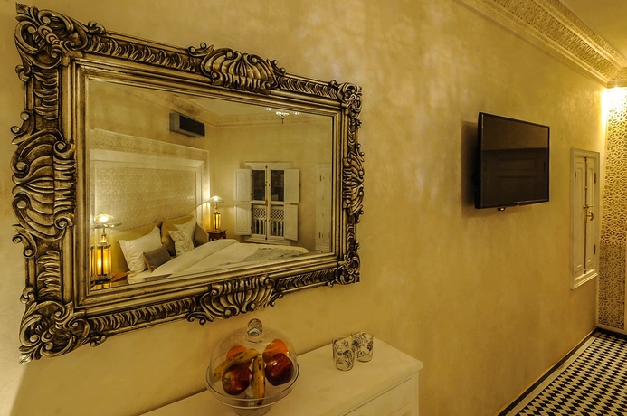 Imagen de la habitación del Hotel Riad Dar Grawa. Foto 7