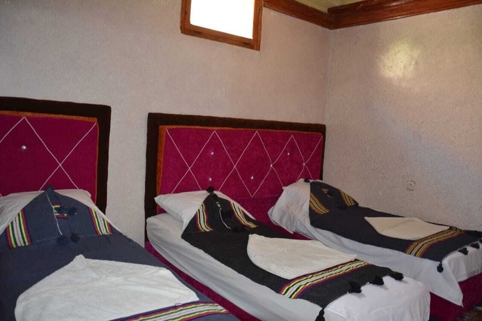 Imagen de la habitación del Hotel Riad Dar Tagine. Foto 7
