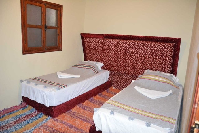 Imagen de la habitación del Hotel Riad Dar Tagine. Foto 8