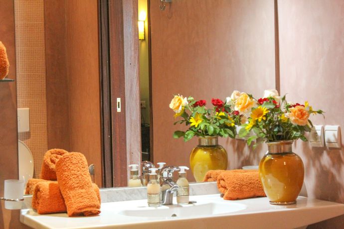 Imagen de la habitación del Hotel Riad Dar Zen Salma. Foto 12